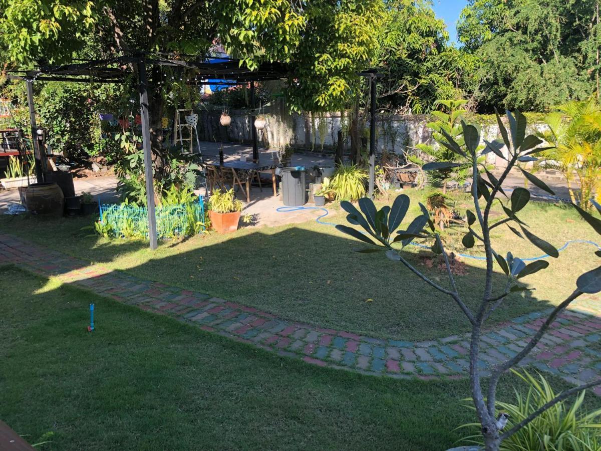 มุกดาสวรรค์ รีสอร์ท - Mukda Sawan Resort Мукдахан Екстер'єр фото